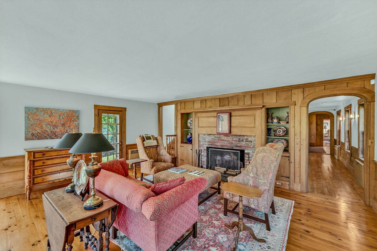 Interior: Classic character