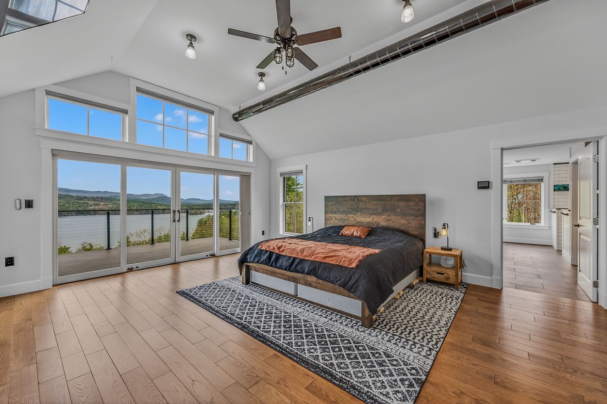 Interior: Primary suite